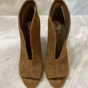 VINCE CAMUTO Open Toe Bootie
